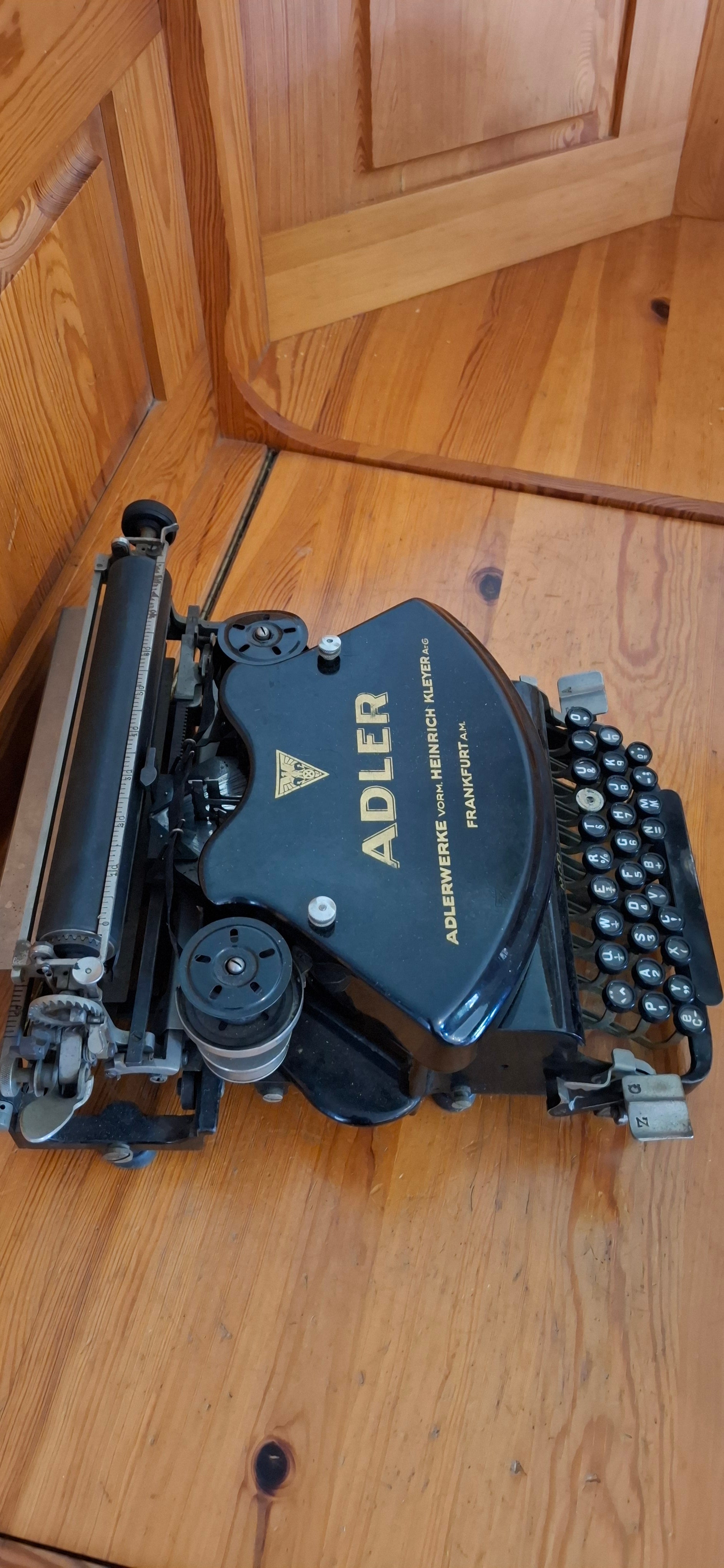 Antike Schreibmaschine