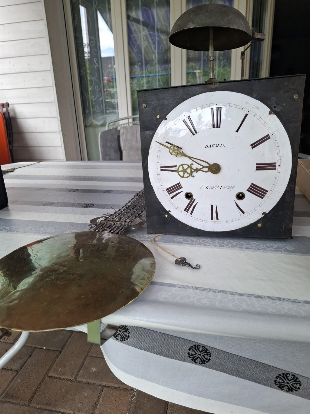 Antike Wanduhr