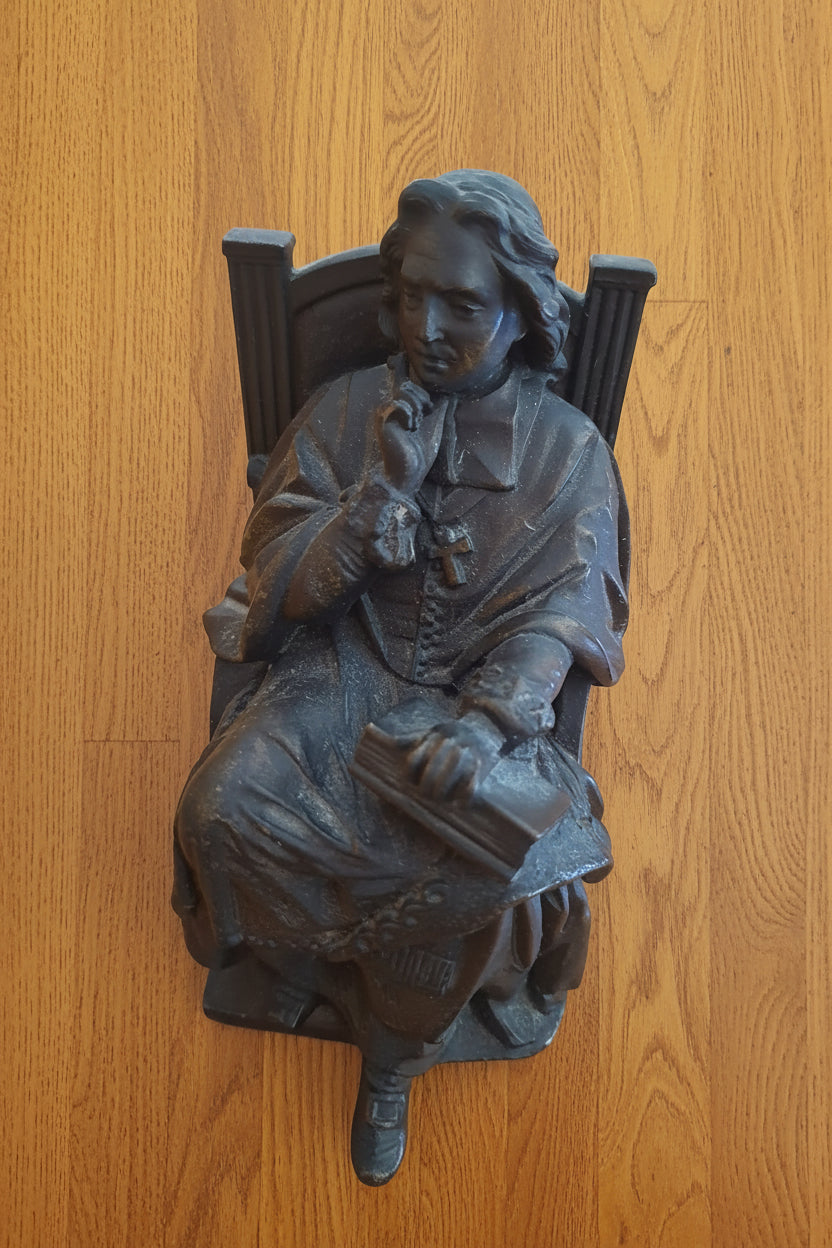 Figur aus Messing