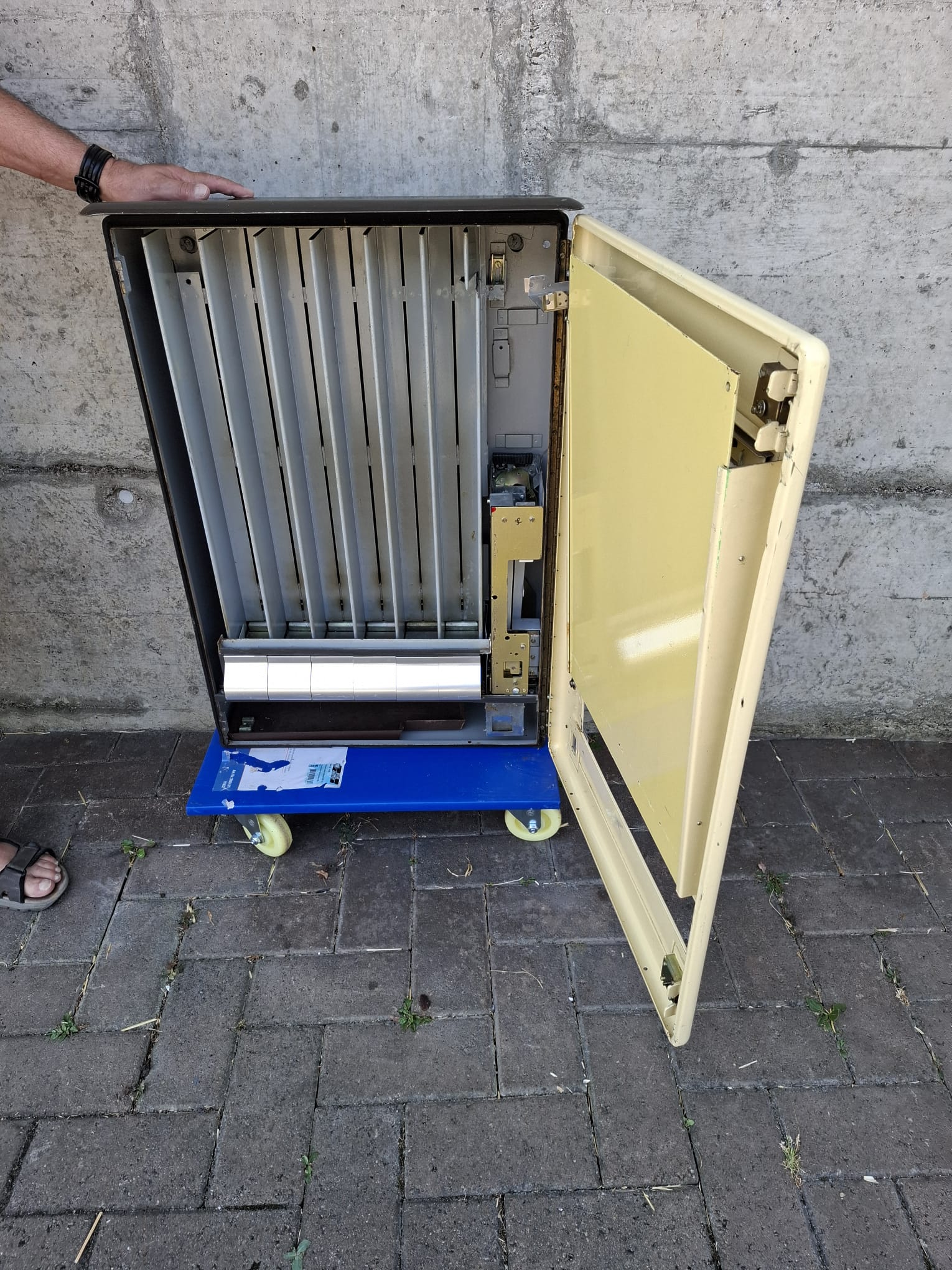 Zigarettenautomat