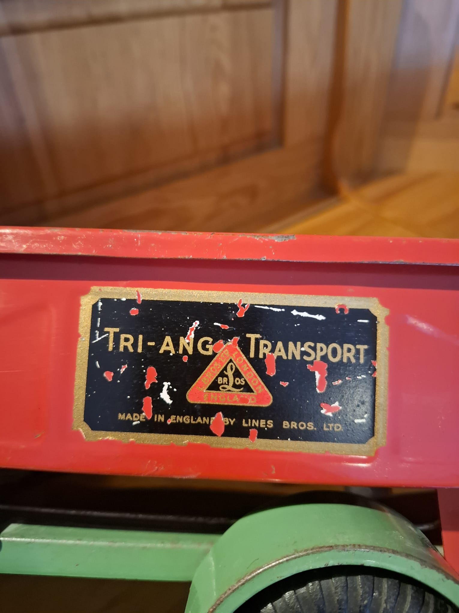 Blechlastwagen